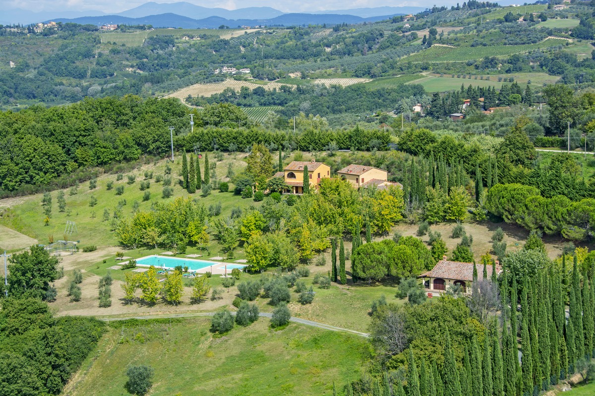 Tenuta Moriano in Toscana, agriturismo nel verde
